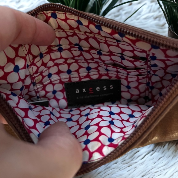 Axcess by Liz Claiborne - Small Brown Wristlet - Picture 4 of 5